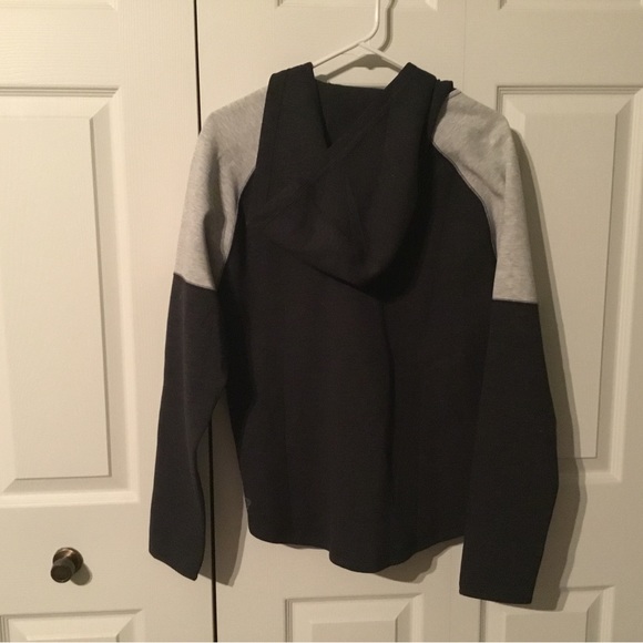 Puma Cell Jacket - Picture 2 of 2